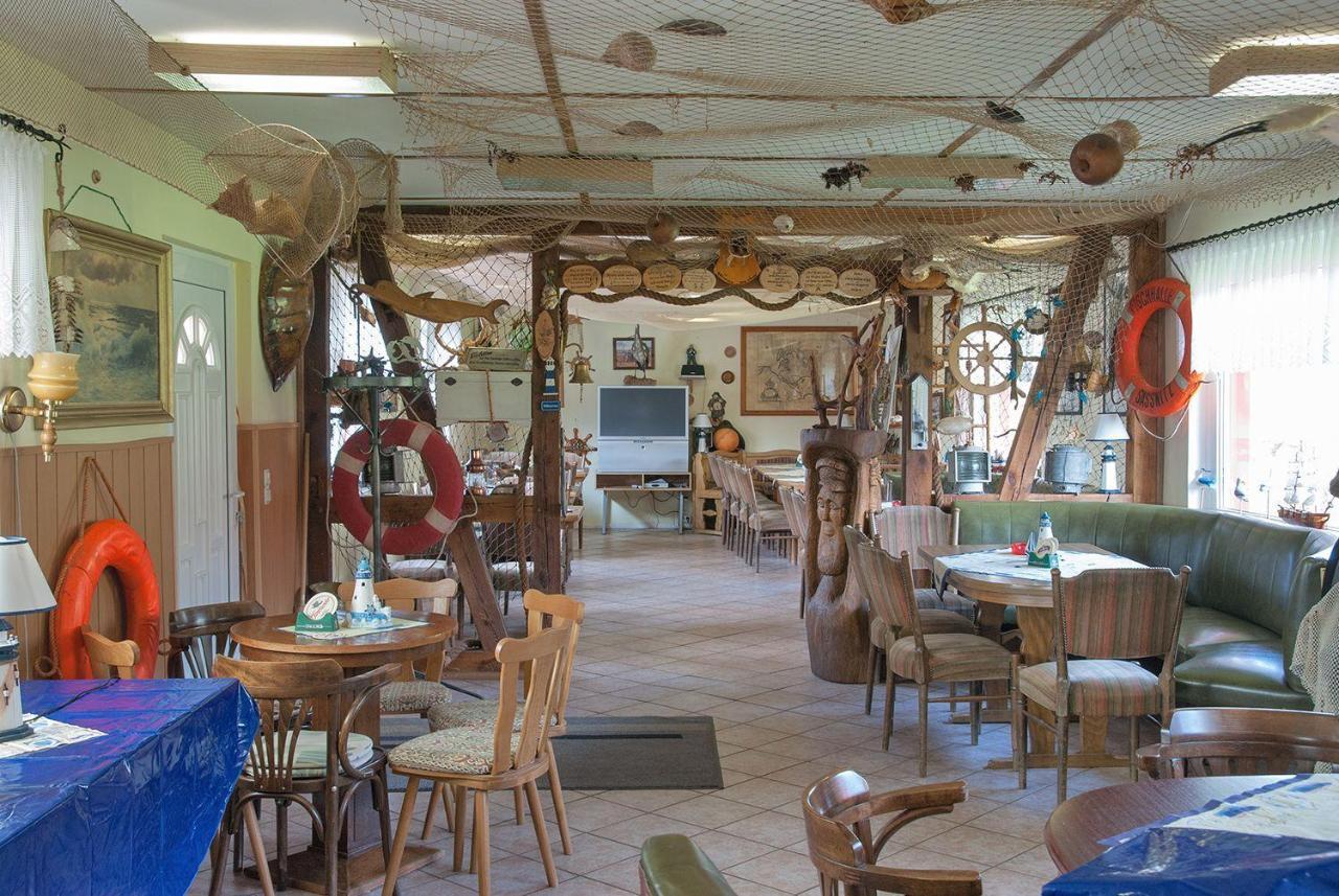 Familienzimmer Mit Gemeinschaftsbad Gross Banzelvitz Dış mekan fotoğraf